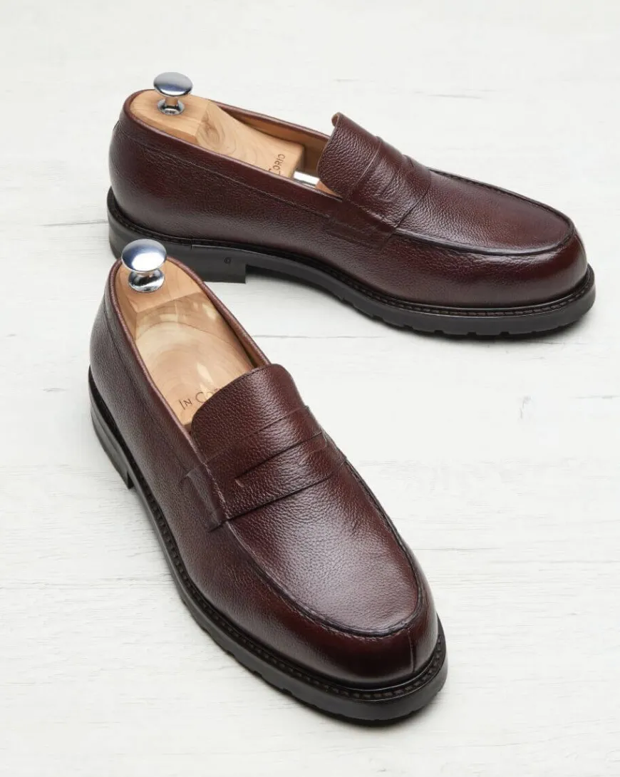 In Corio ETIENNE Fashion