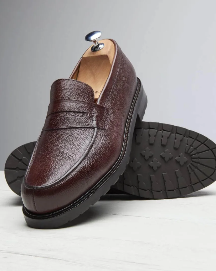 In Corio ETIENNE Fashion